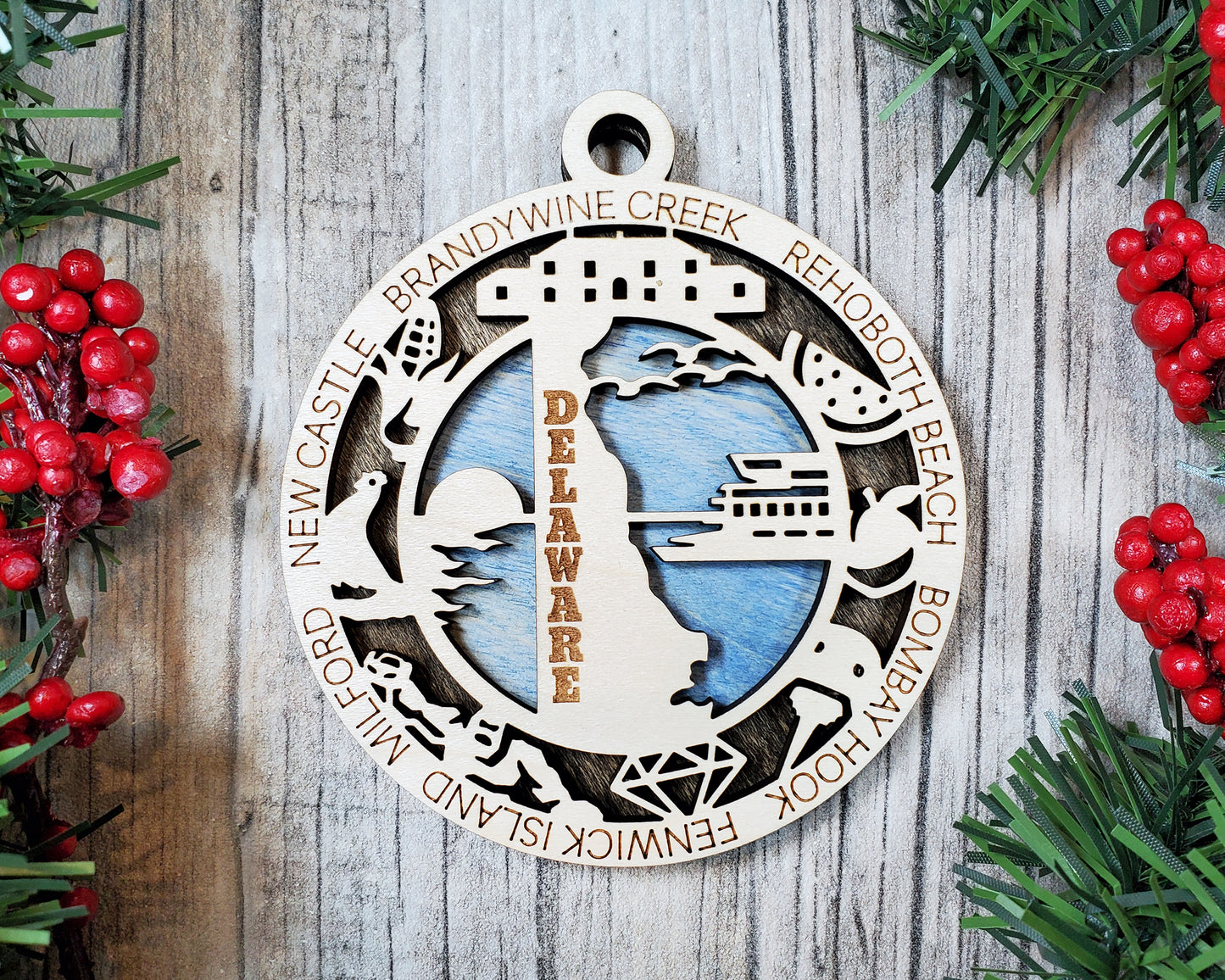 Delaware - Wood State Ornament